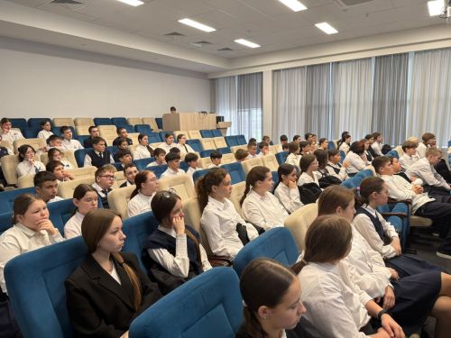 В лицее №3 Менделеевска состоялась беседа к Дню памяти жертв ДТП