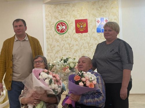 Белогубовы из Менделеевска отметили 50-летие совместной жизни