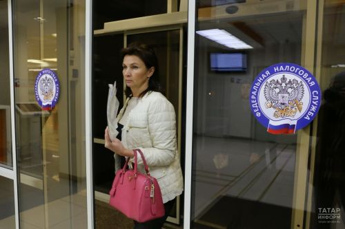 ФНС России уточнила правила уплаты фиксированных страховых взносов в 2025 году