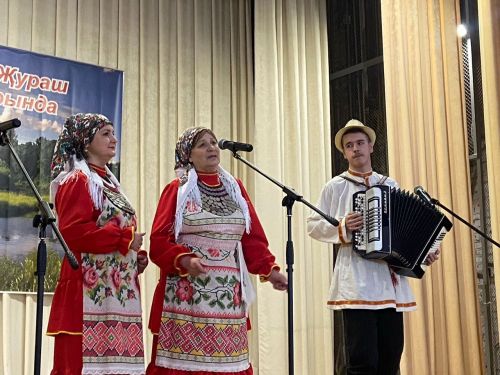 В Старом Гришкине проходит Межрегиональный фестиваль кряшенской культуры
