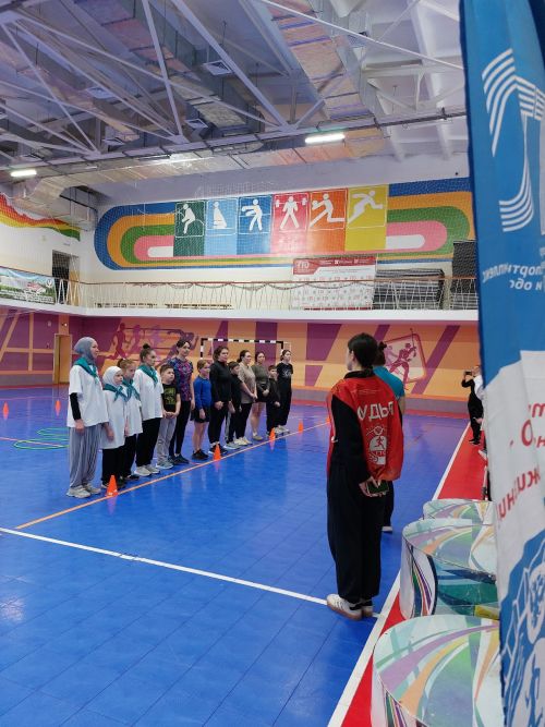 В Менделеевске прошёл спортивный праздник «Мы с мамой дружим со спортом»
