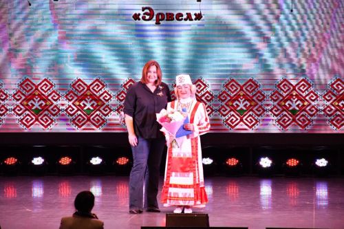 Яркий юбилей ансамбля «Эрвел»: в Менделеевске прошёл концерт марийской песни