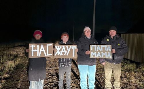 «Самая заметная семья»: в Менделеевске идёт челлендж по безопасности на дорогах