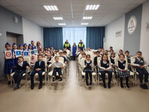 В Менделеевске провели профилактическое мероприятие ко Всемирному дню памяти жертв ДТП