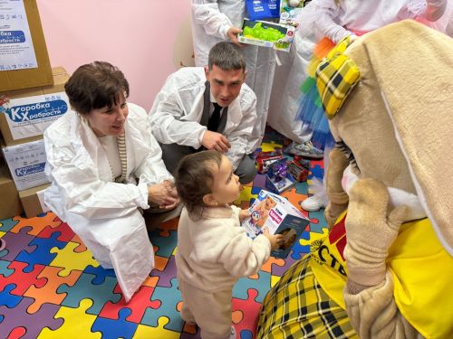 Добро в подарок: в Менделеевске стартовала акция «Коробка храбрости» для маленьких пациентов