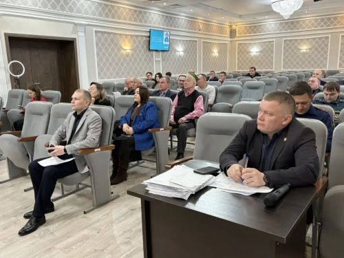 В Менделеевском районе обсудили актуальные вопросы дорожной безопасности и состояния дорог