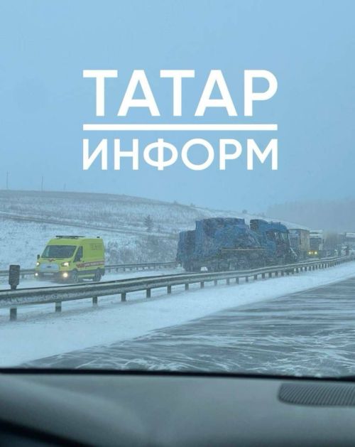 ДТП с фурами парализовало движение на трассе М7 Челны — Казань