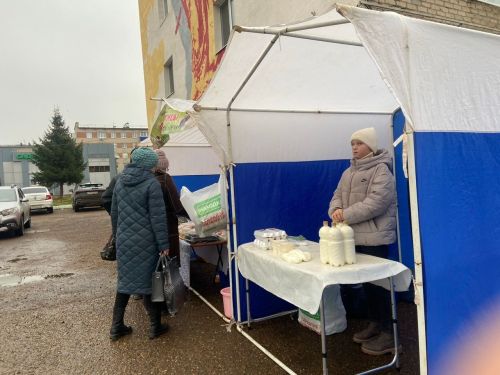 В Менделеевске подходит к концу сезон сельхозярмарок