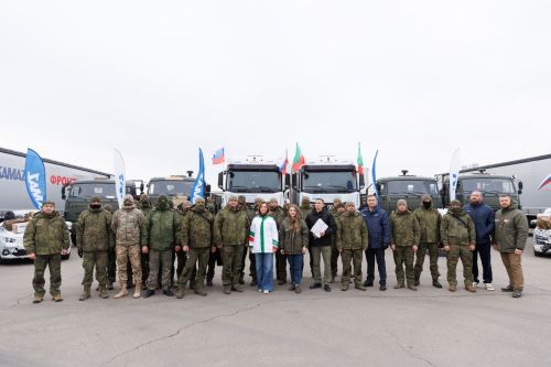 Депутат Альфия Когогина доставила предновогодний гуманитарный груз в зону СВО
