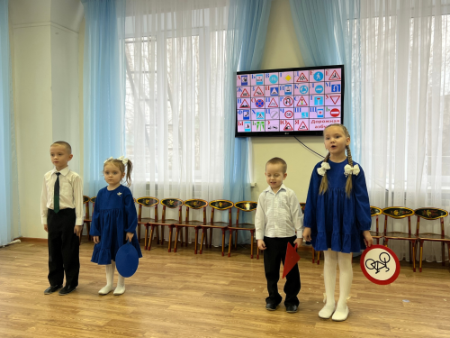 В «Сказке» Менделеевска проведён семинар по подготовке к конкурсу «Зелёный огонёк-2026»