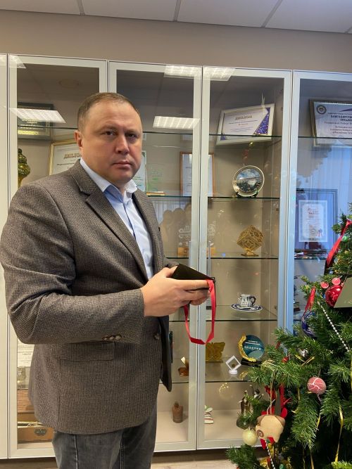 В Менделеевске стартовала добрая новогодняя акция «Ёлка желаний»
