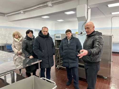 В Менделеевске открылся современный цех по переработке рыбы