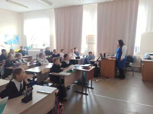 Урок безопасности: школьникам Менделеевска напомнили о ПДД
