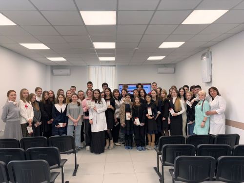 Менделеевские старшеклассники узнали много интересного о профессии медика