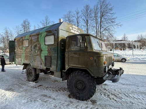 Волонтёры из Менделеевска и Кукмора отправят баню на колёсах бойцам СВО в преддверии Дня защитника Отечества