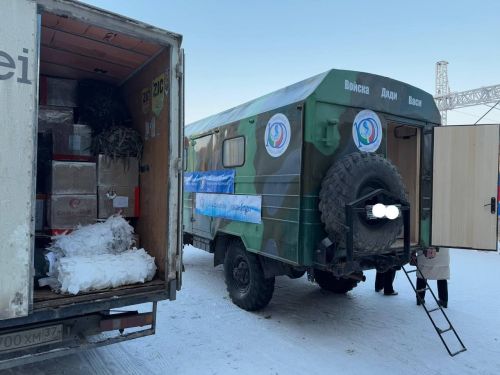 Большой гуманитарный груз и баню на колёсах отправили жители Менделеевска бойцам на СВО к 23 февраля