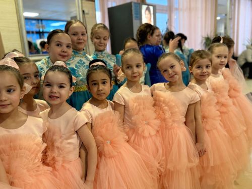 В преддверии Дня защитника Отечества в Менделеевске мужчинам, воинам и просто любимым посвятили концерт