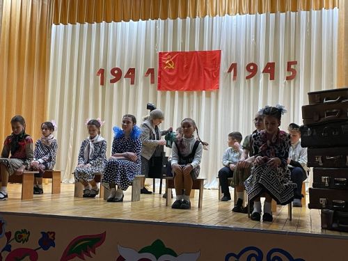 В Бизякинском СДК состоялась премьера спектакля «Сугыш балалары»