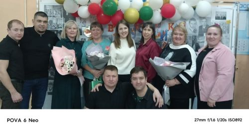 В СОШ № 4 Менделеевска состоялась встреча выпускников