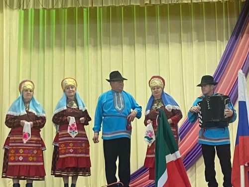 Сход в Старом Гришкине: концерт, обсуждение вопросов, награждение