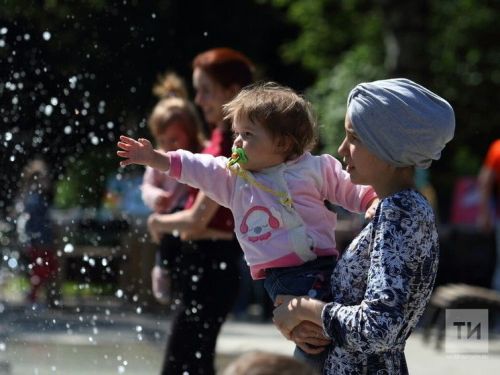 Объявлены новые размеры пособий по уходу за ребёнком до полутора лет.
