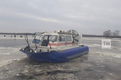 Трагедия на Каме: снегоход провалился под лед, водитель погиб
