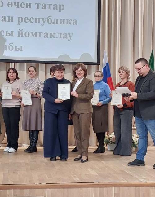 Ученица школы №1 Менделеевска стала призёром олимпиады школьников по родной литературе