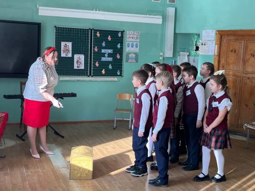 Менделеевчанка Юлия Фирсова заняла второе место в конкурсе «Учитель года — 2025»