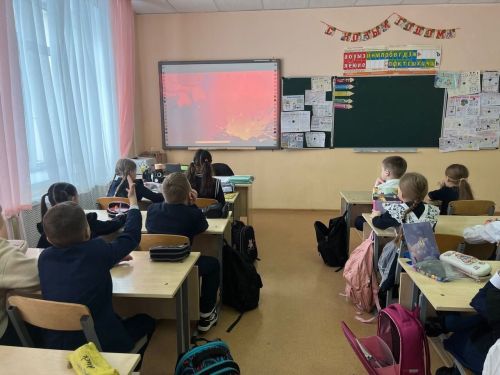 В Средней школе № 1 Менделеевска прошел трек «Орленок-Эколог»