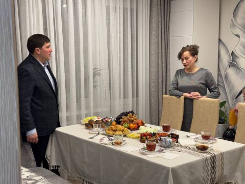 Радмир Беляев навестил семью погибшего участника СВО