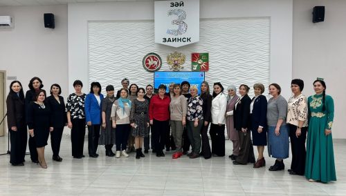 Менделеевцы приняли участие в республиканском семинаре «Про традиции»