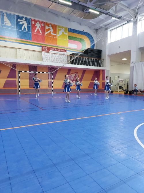 В Менделеевске прошло Открытое Первенство по волейболу