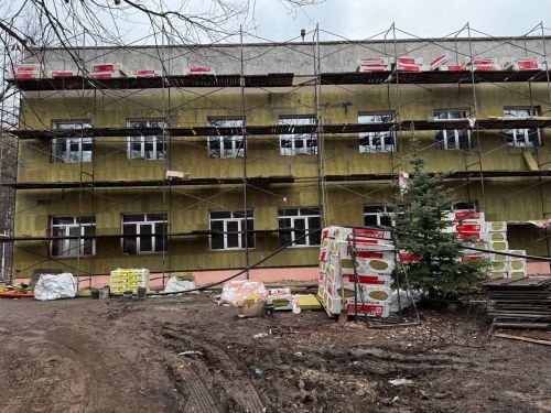 Глава района Радмир Беляев осмотрел ход строительных и ремонтных работ на территории нашего района