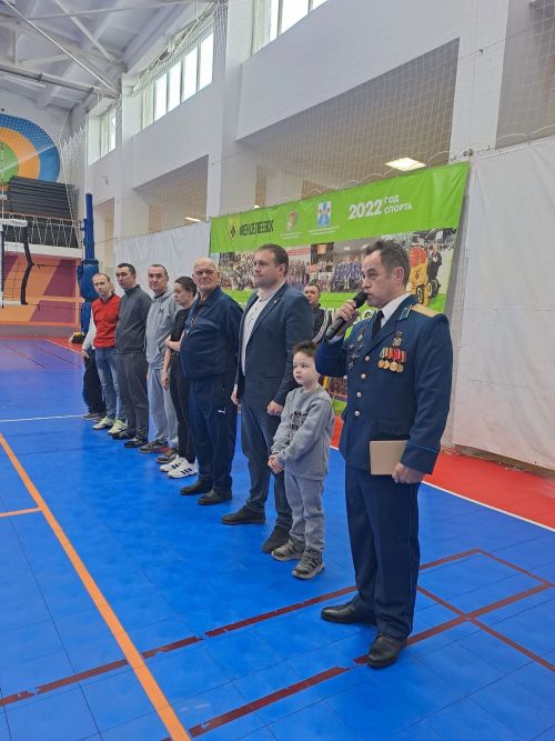 В Менделеевске прошло Открытое Первенство по волейболу