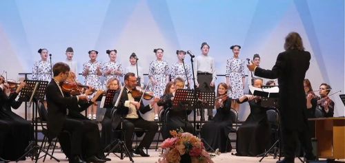 «Звёзды из завтра»: воспитанники ДШИ Менделеевска выступили с камерным оркестром