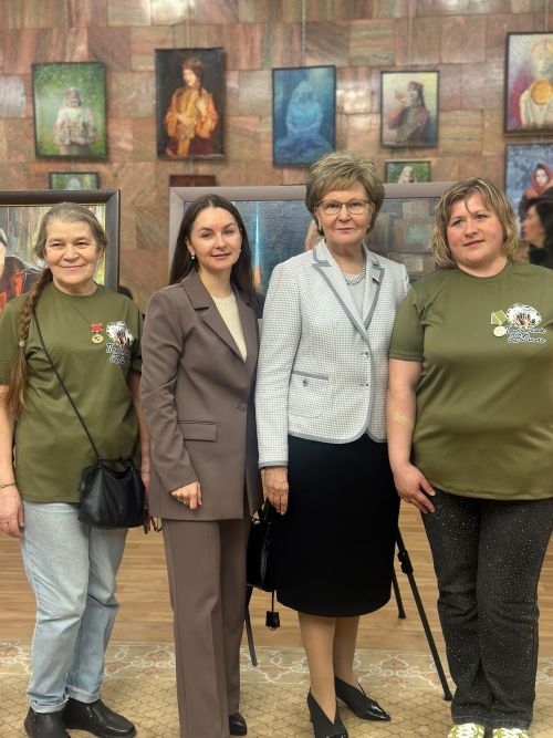 Менделеевские женщины волонтеры награждены благодарностью Госсовета республики Татарстан