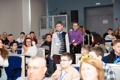 Гимназисты Менделеевска завоевали призовые места на Всероссийских математических играх