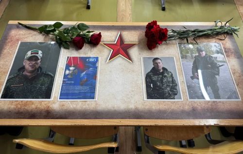В Татчелнинской школе Менделеевского района открылась парта Героя