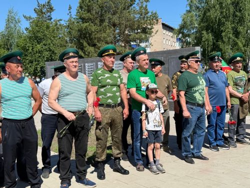 Менделеевские пограничники приняли поздравления в связи с профессиональным праздником