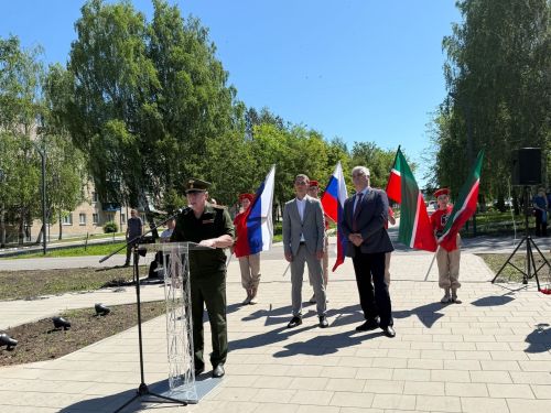 Менделеевские пограничники приняли поздравления в связи с профессиональным праздником