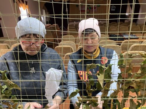 В преддверии 80-летия Великой Победы волонтёры Ижёвского поселения продолжают неустанно трудиться