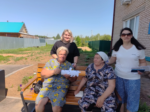 Тат.Челнинский СДК и библиотека провели уличную акцию «Мир без табака»