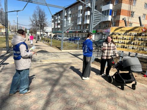 В Менделеевске прошла акция «Победе — безопасные дороги»
