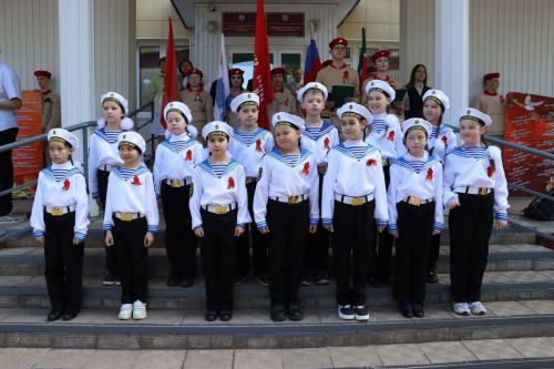 В школе №1 Менделеевска состоялся традиционный марш Памяти