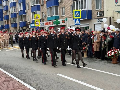 В честь 80-летия Победы в Менделеевске провели торжественный марш, парад военной техники