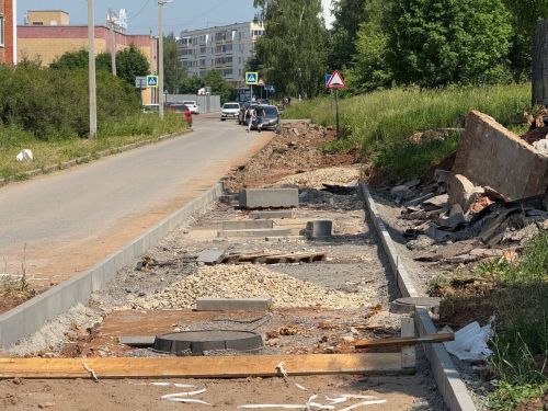 В Менделеевске полным ходом идут ремонтные работы на социально значимых объектах