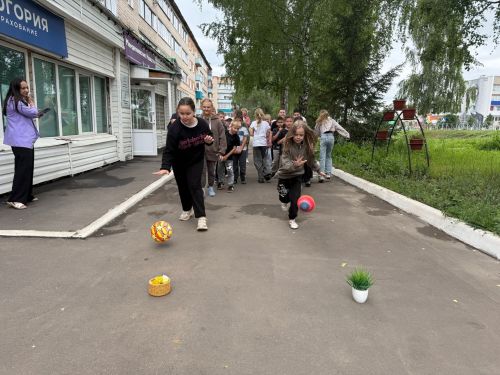 Погружение в журналистику: «Менделеевские новости» проводят летние медиа-квесты для детей