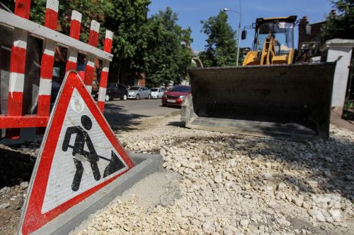 В Казани обновляют улицу Галиаскара Камала