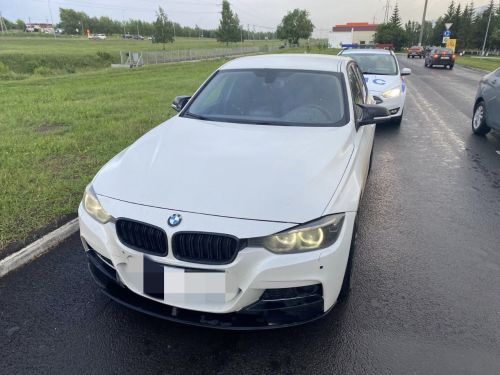 В Менделеевске задержали водителя BMW без прав