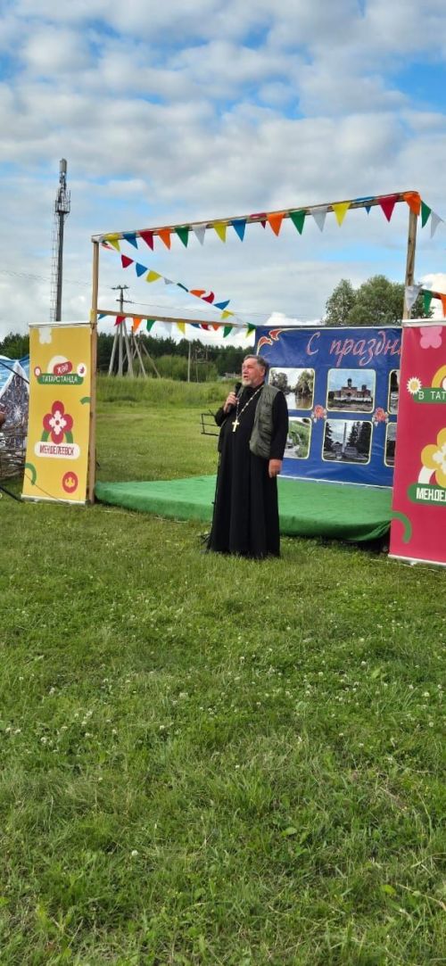 В Тихонове отметили День села